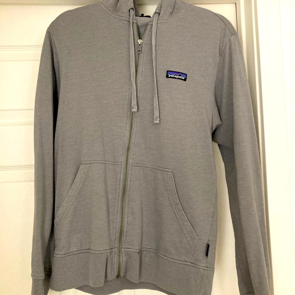 Patagonia Men's Gray Full-Zip Hoodie Size Small